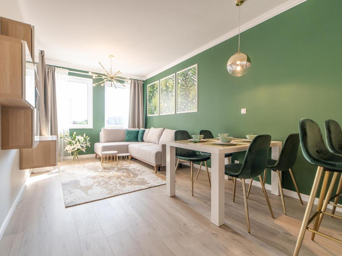 Apartamenty Blekit Na Fali - Miodowy Dom Kolobřeh Exteriér fotografie